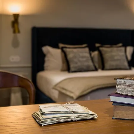 Gallery Townhouse & Affittacamere Oporto