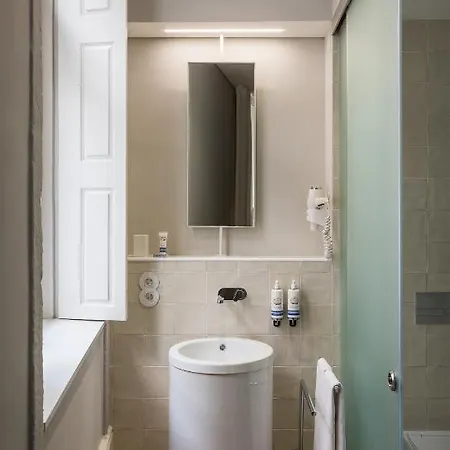 Gallery Townhouse & 2* 波尔图
